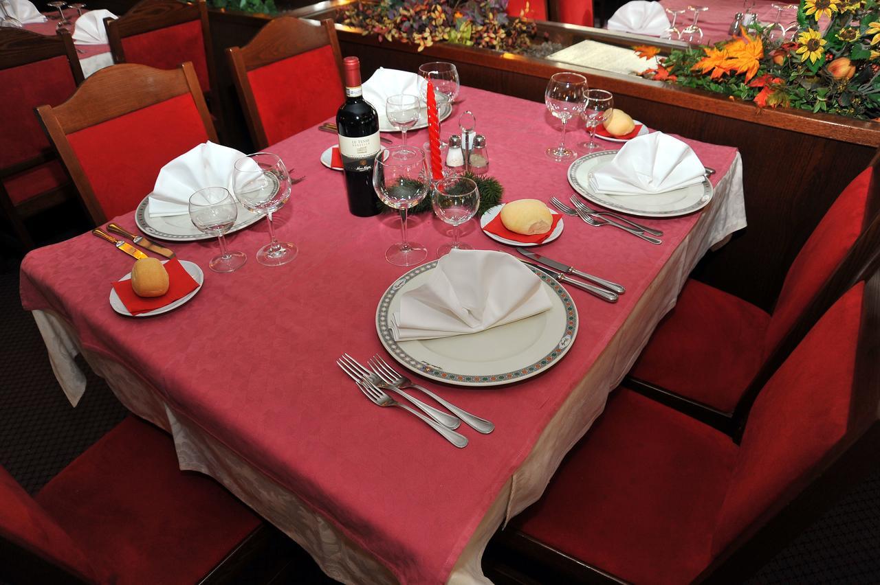 Hotel Nazionale Бормио Экстерьер фото